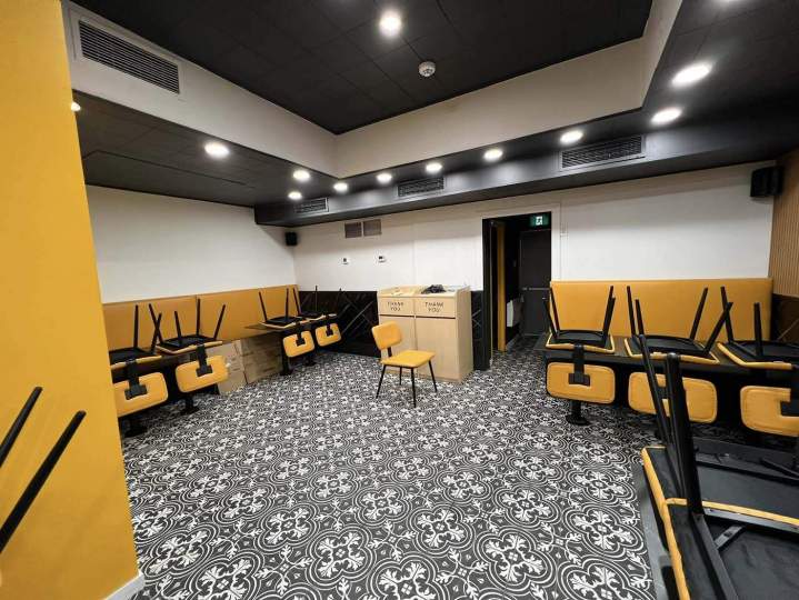 Rénovation salle d'attente Montréal